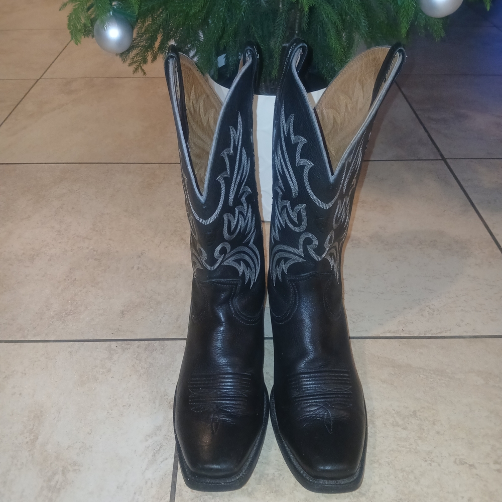 Ariat Black and White Cowboy Boots